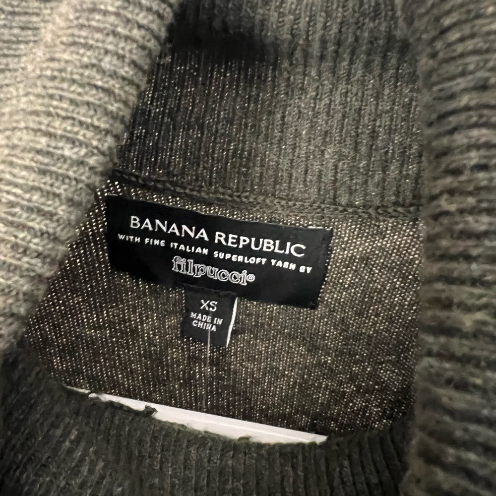Banana Republic Long Sleeve Olive Dress - Picture 4 of 5